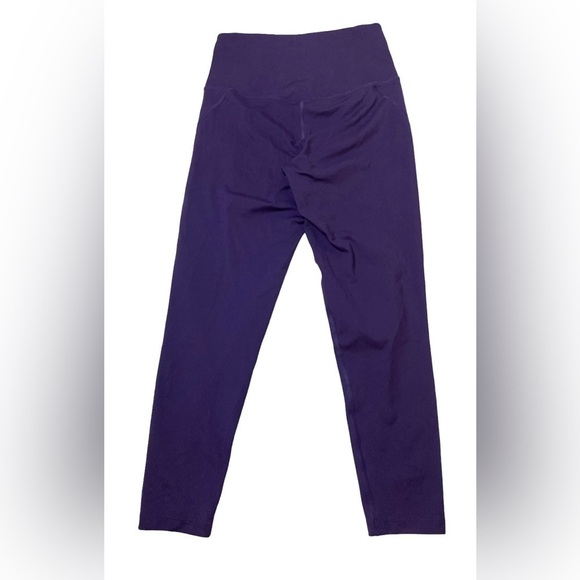 Girlfriend Collective - Compressive High-rise Legging - Picture 4 of 10